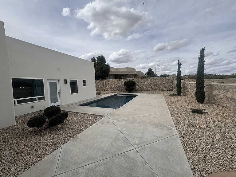 4402 La Cienaga Pl — Photo 24