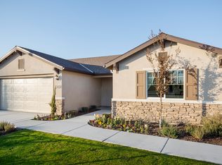 2202 E Delta Ct, Tulare, CA 93292