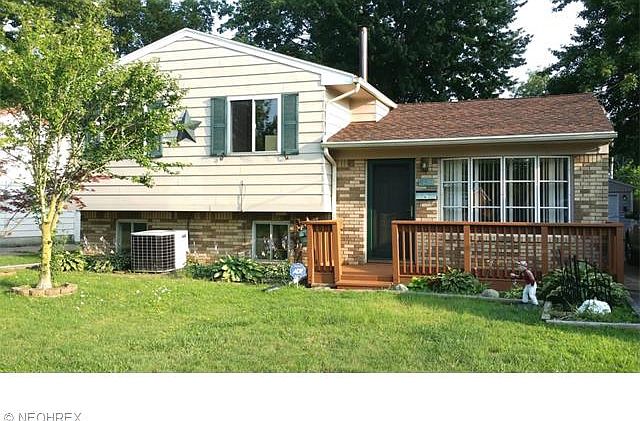 1st image of 957 Wilder Ave