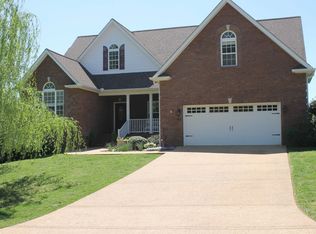 913 Green Meadow Rd, Cookeville, TN 38506