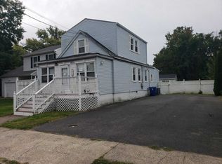 10 Navesink Ave, Middletown, NJ 07748