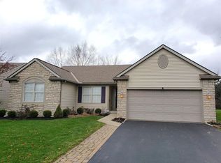 145 Bellebrooke Dr, Pataskala, OH 43062