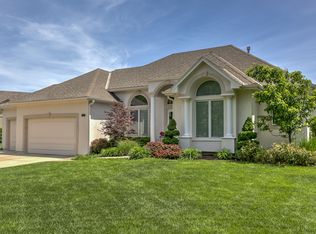 2541 SW Wintervalley Ct, Lees Summit, MO 64081