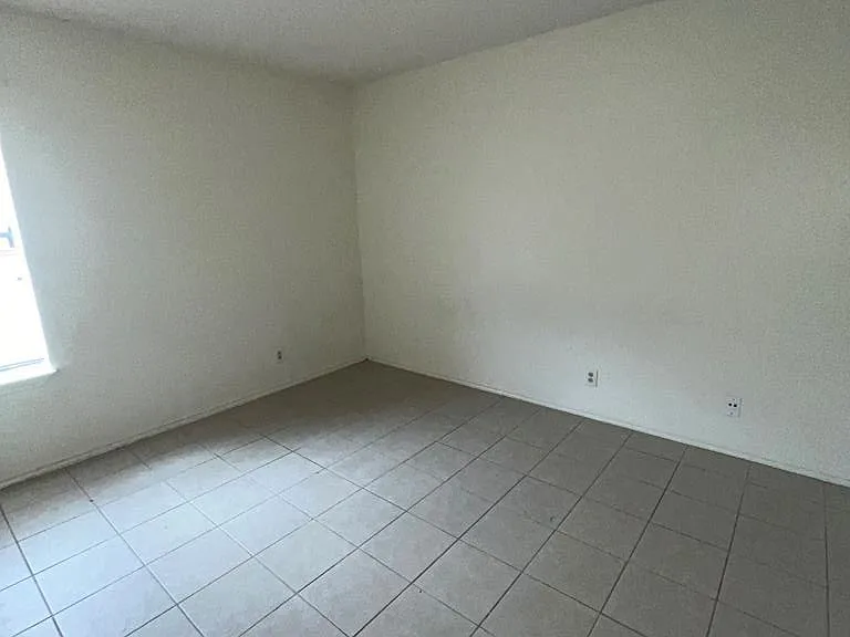602 Scotch St #8 — Photo 6