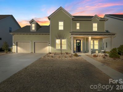 2434 Paddlers Cove Dr, Clover, SC, 29710
