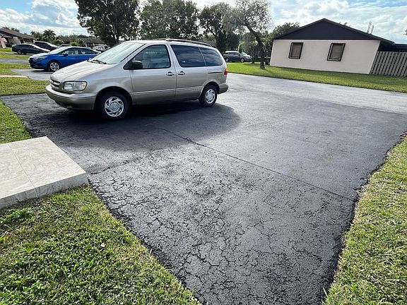 4th image of 4905 SW 135th Ct
