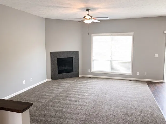3 bed, 1898 sqft, $2,250 — Photo 2