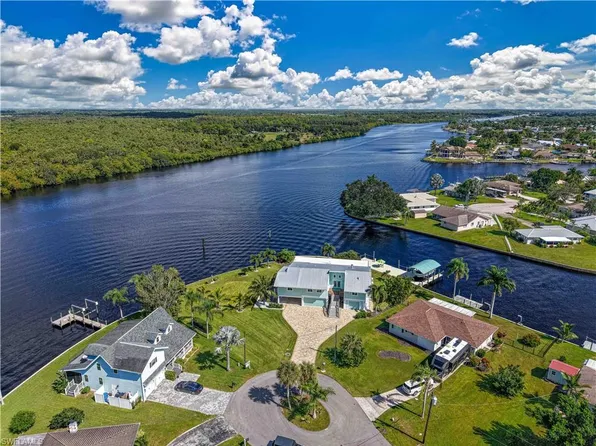 1960 Bahama AVE, FORT MYERS, FL 33905