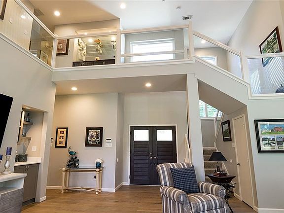 4th image of 2502 Waterford Dr