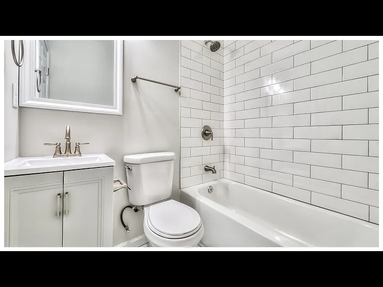 3336 W Caton Ave — Photo 9