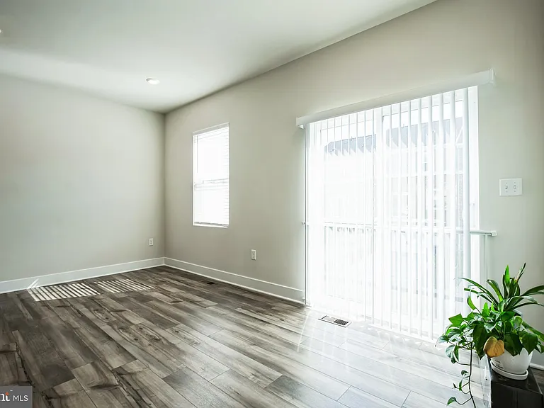 4165 Brodie Pl — Photo 24