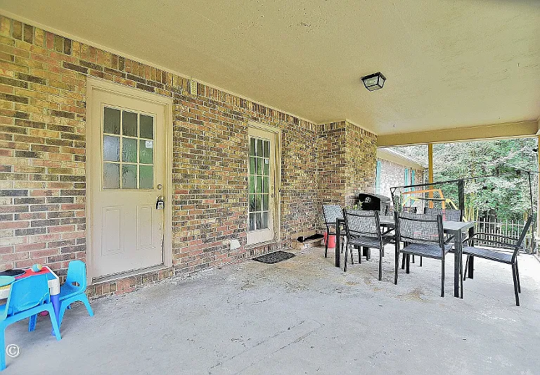 4660 Woodmere Ln — Photo 20