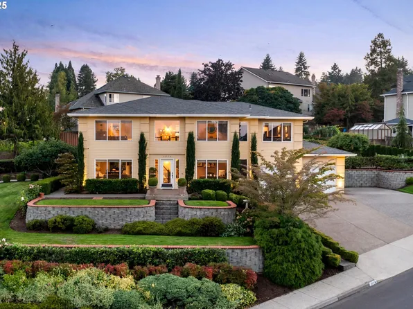 12176 SW Ames Ln, Tigard, OR 97224