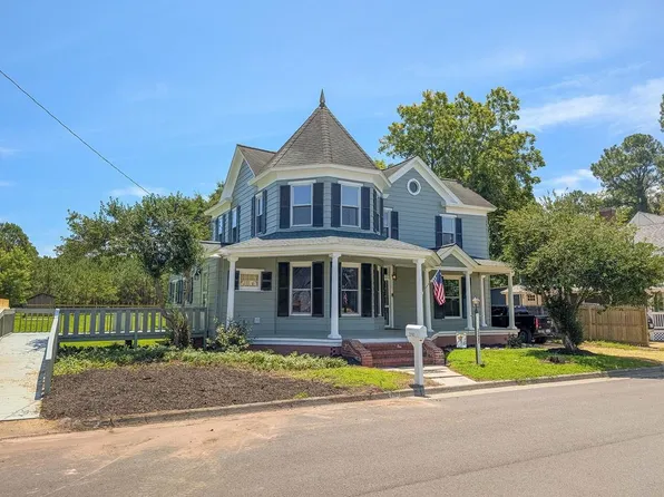 23482 Saxis Rd, Sanford, VA 23426