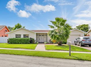 10450 SW 167th St, Miami, FL 33157