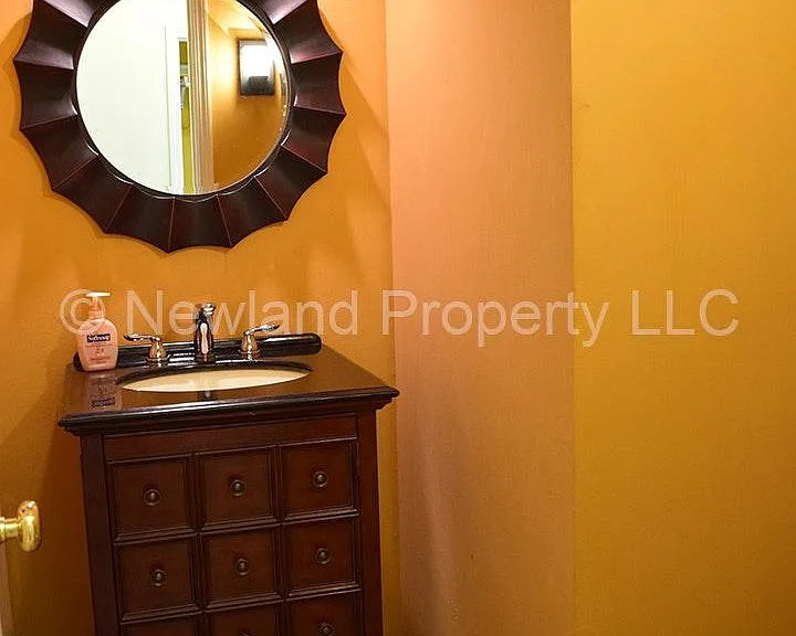 14306 S Summit Ct — Photo 11