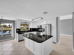 8236 White Rock Cir, Boynton Beach, FL 33436