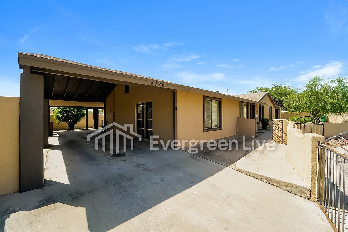 Building Photo - 2621 W Vereda De Gente