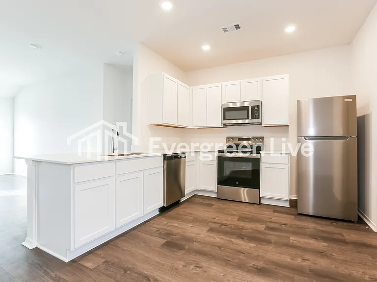 145 Jasmine Ct — Photo 6