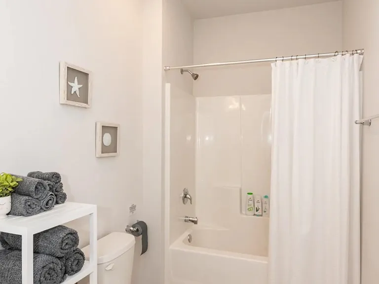 4933 Abbington Oaks Way SE — Photo 23
