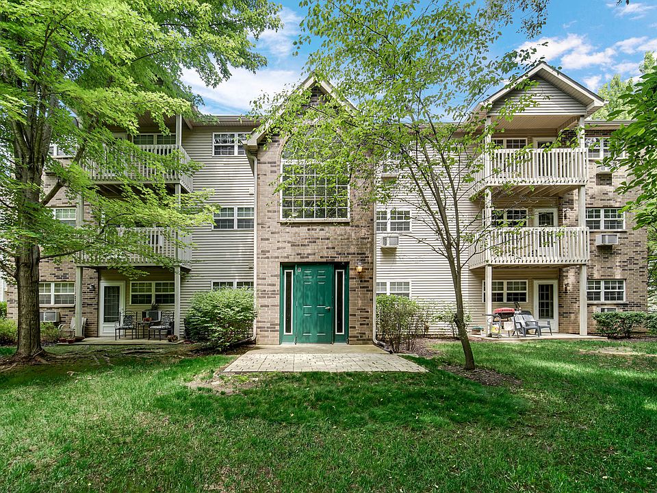 1st image of 300 Cunat Blvd APT 2C