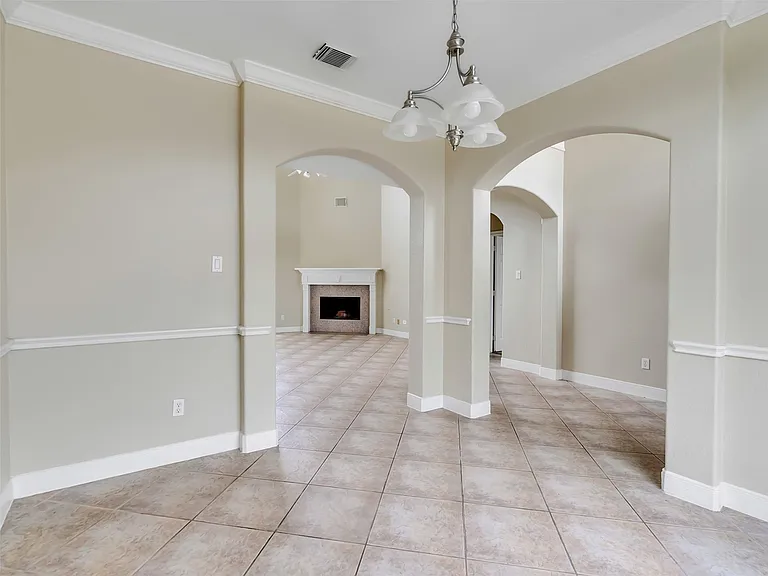 1803 Ripple Creek Dr — Photo 12