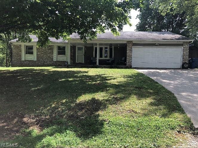 1st image of 4040 Orchard Dr