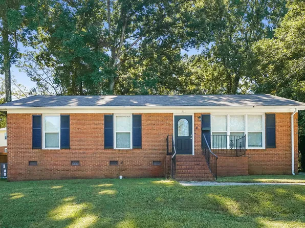 511 Derrydowne Dr, Charlotte, NC 28213