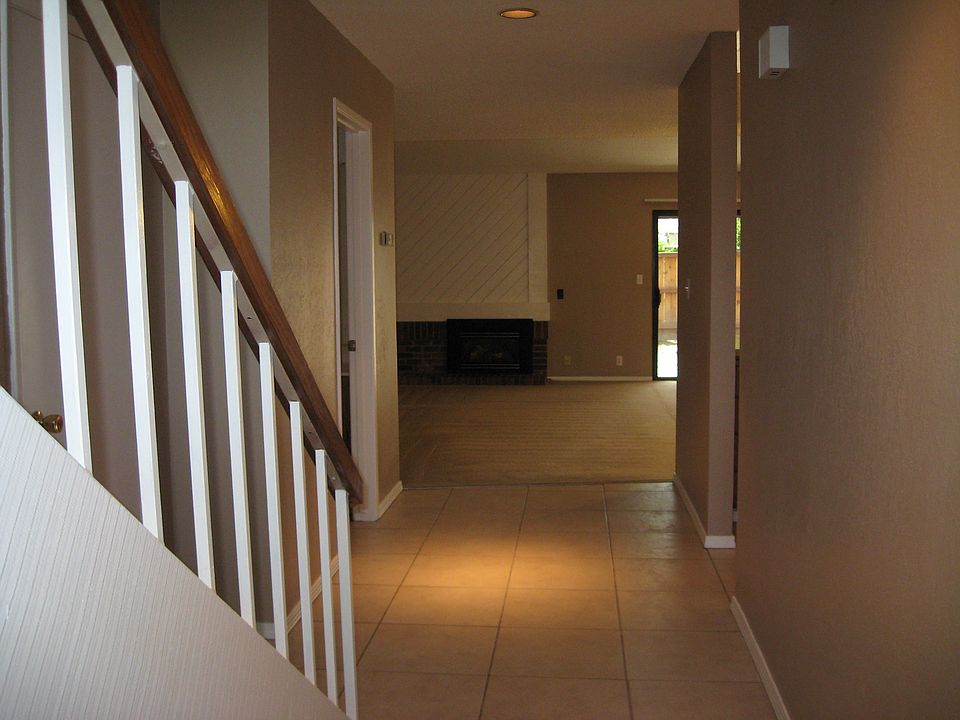 1st image of 6025 Halleck Pl