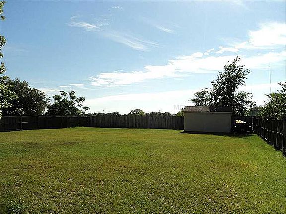 2nd image of 10228 Rainbridge Dr