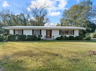 275 W Adams St, Tennille, GA 31089