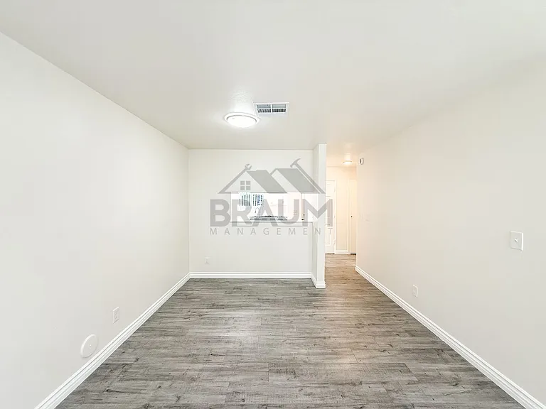 14257 Friar St — Photo 17