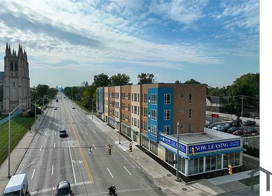 10201 Woodward Ave — Photo 6