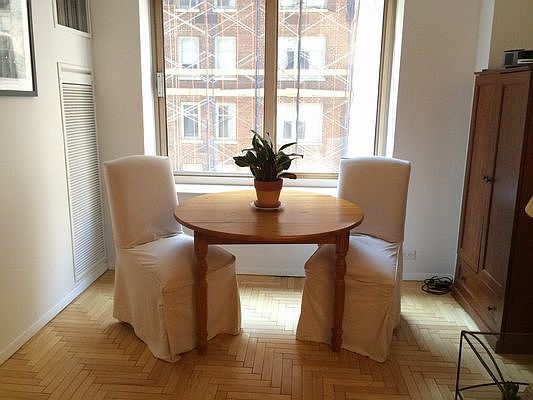 4th image of 106 Central Park S APT 9M