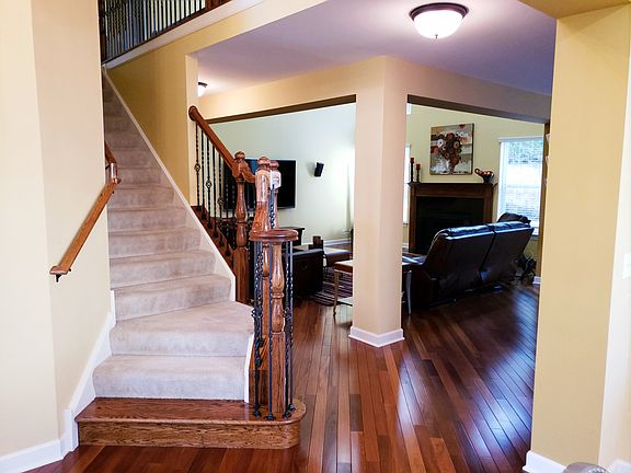 2nd image of 3423 Noble Dr