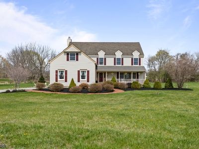 1 Pinewood Ln, Washington, NJ, 07882