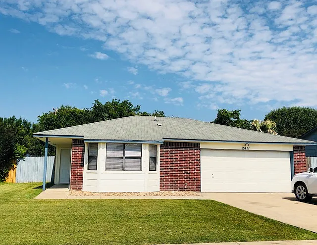 2411 Traverse - 1 — Photo 1