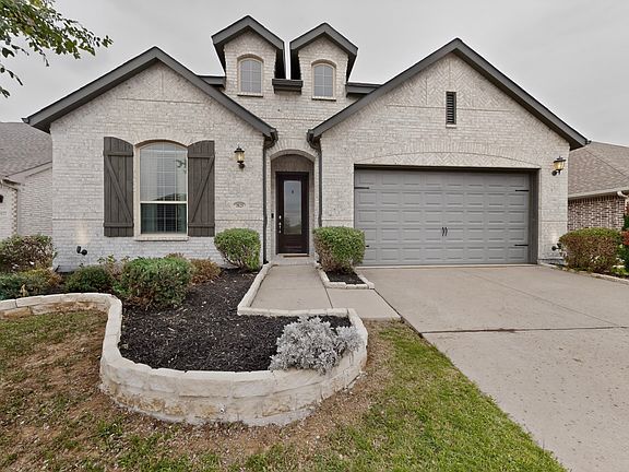 3rd image of 3825 Primrose Dr