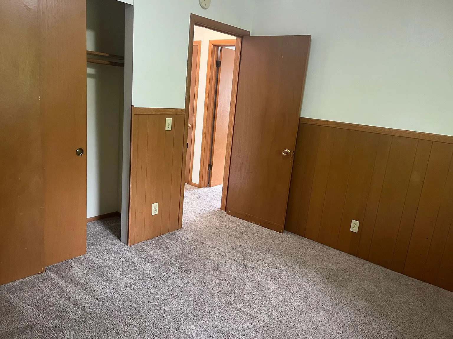South Pleasant Apartments — Photo 3