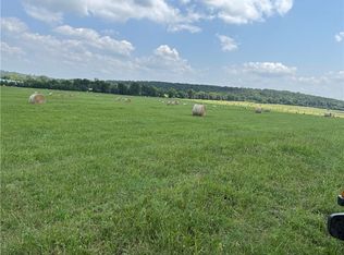 11601 Wolf Track Rd, Summers, AR 72769