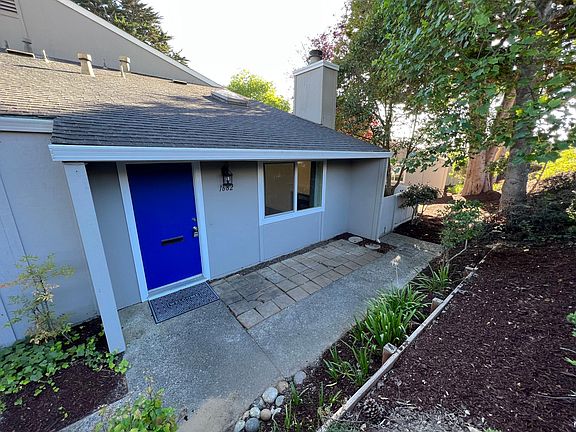 2nd image of 1682 Dolphin Dr