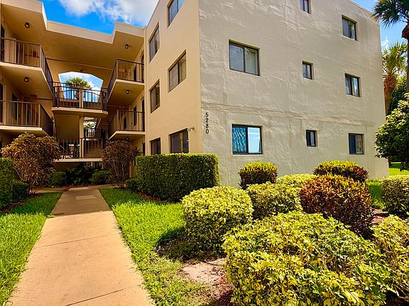 2nd image of 5280 Las Verdes Circle #216