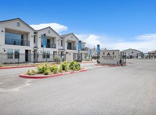 10982 N Blackberry Dr, Fresno, CA 93730