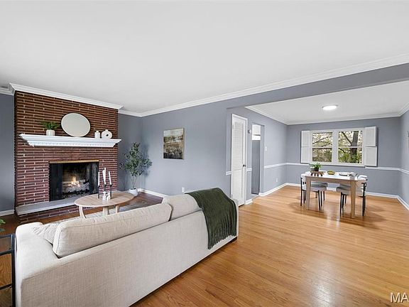 2nd image of 8728 Brookview Dr