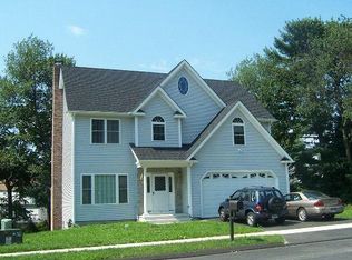 595 Nichols Ave, Stratford, CT 06497