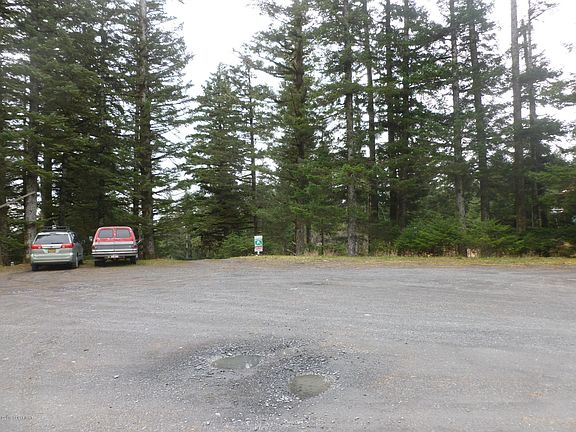 5th image of 1097 Sawmill Cir