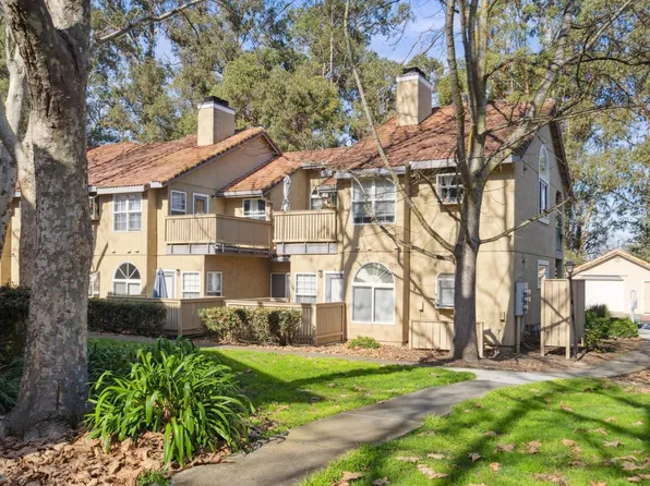 1107 Forest Run, Hercules, CA 94547