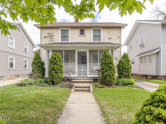 2nd image of 4314 Commonwealth Ave