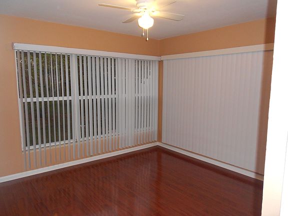 3rd image of 1469 Satsuma St