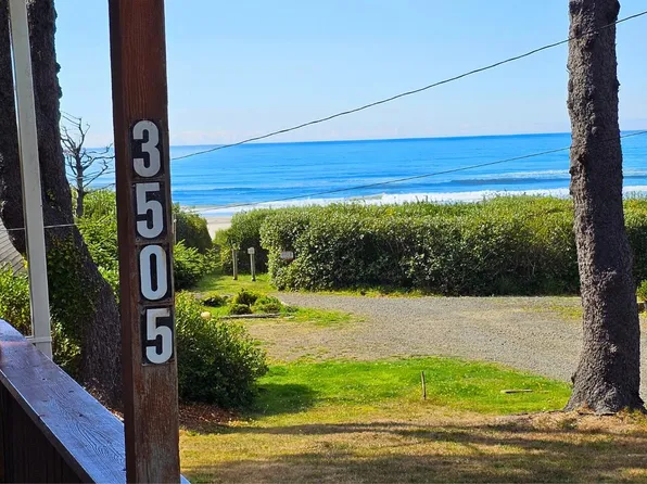 3505 Highway 101 N, Yachats, OR 97498